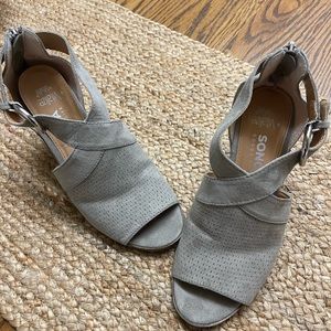 Sonoma gray shoes size 6